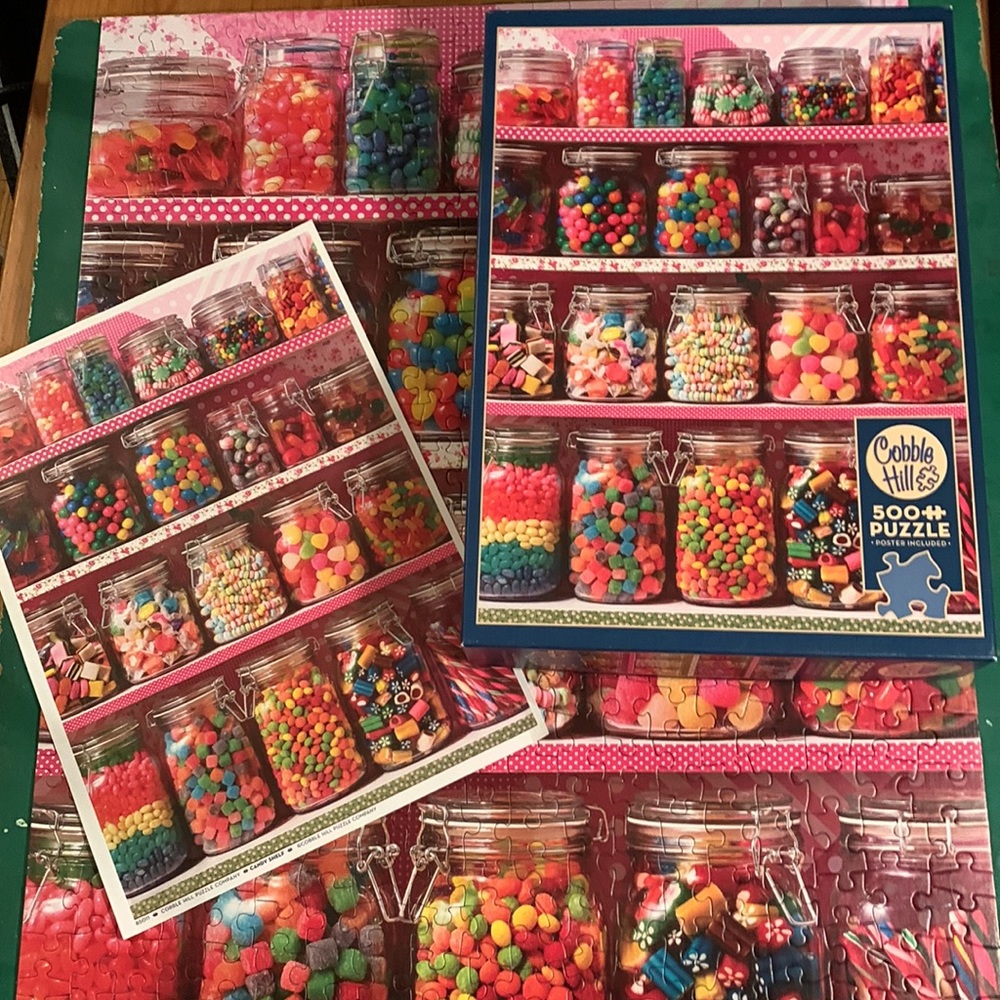 Fun 3 hour puzzle great for family.